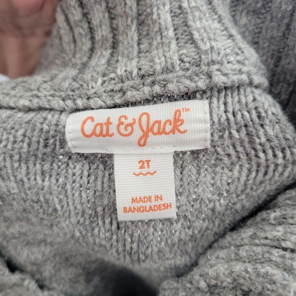 Cat & Jack Toddler Boy 2T Grey Sweater Toggle Button Red Blue Knit Fall Winter - Picture 3 of 8